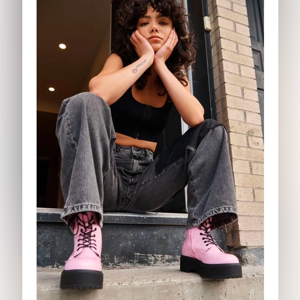 STEVE MADDEN PINK BETTY BOOTS